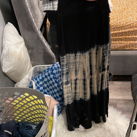 Mono B Tie Dye Maxi Skirt size Small - Picture 4 of 4